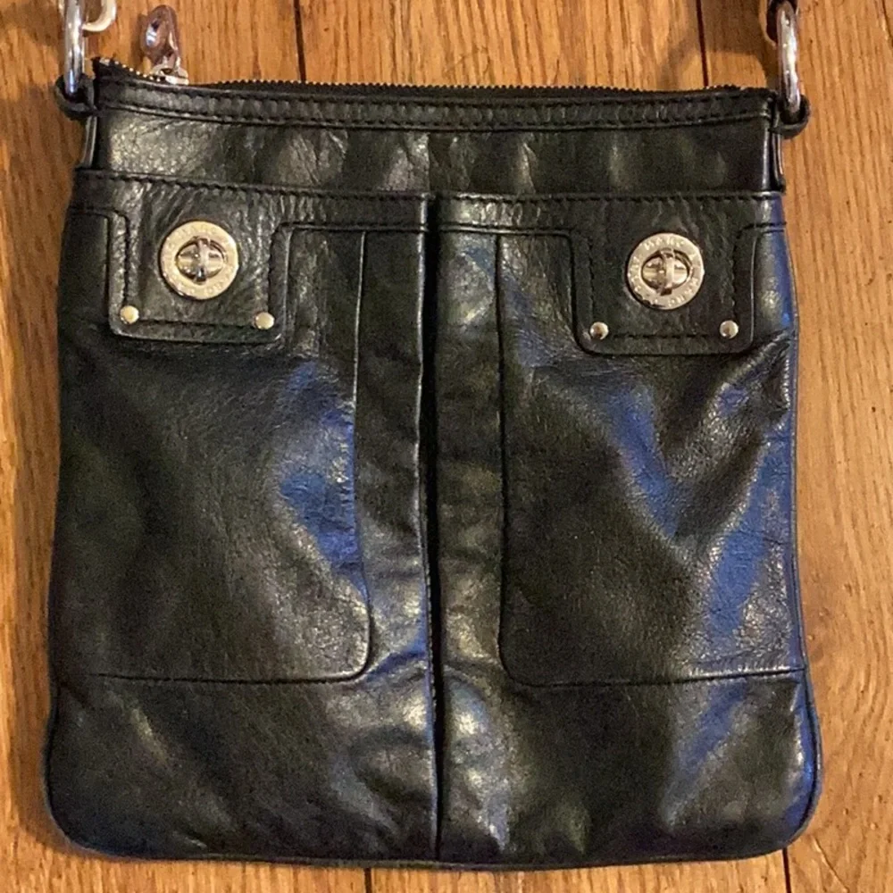 Marc by Marc Jacobs Black Totally Turnlock Percy soft pebble leather crossbody